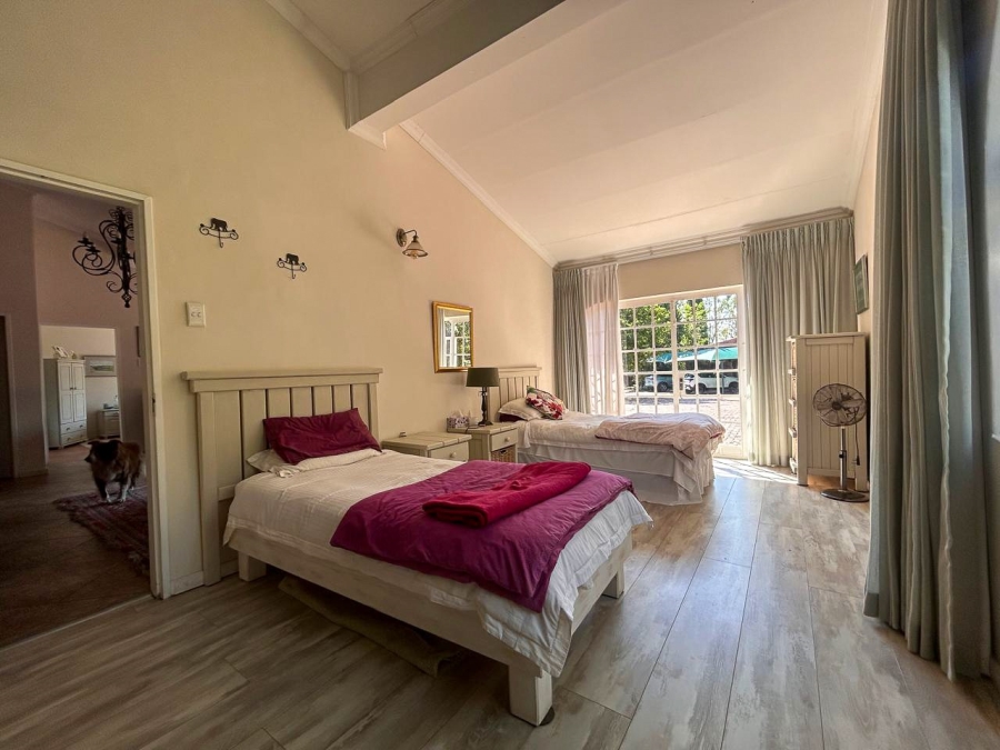 4 Bedroom Property for Sale in Lindequesdrif North West